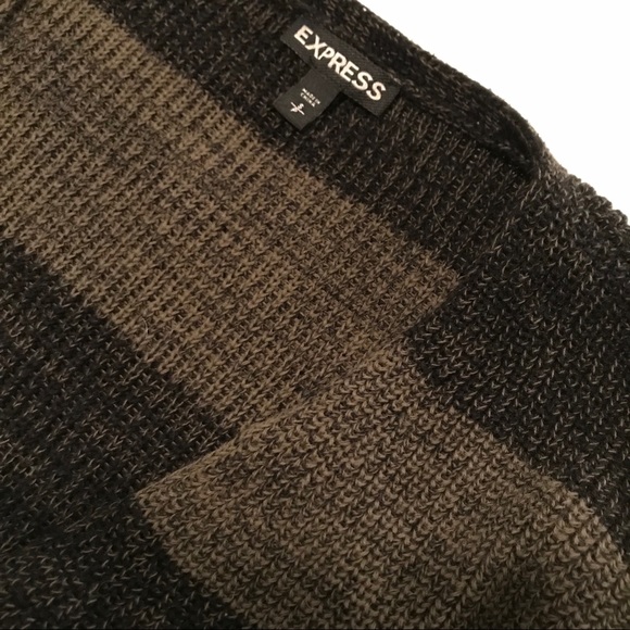 Express V Neck Sweater - Picture 7 of 8
